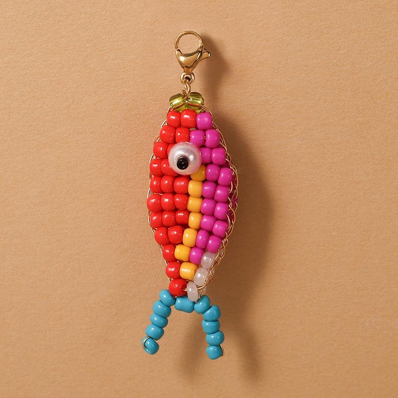 European Style Beaded Fish Keychain - Colorful, Handmade, Trendy Accessory for Car Keys красный
