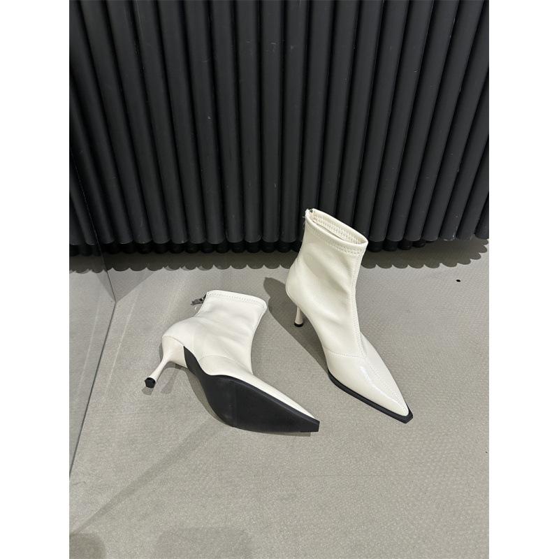 2025 Autumn and Winter New Fashion Versatile Pointed Simple Niche Design Fashion Boots Thin Heel Thin Boots Martin Boots