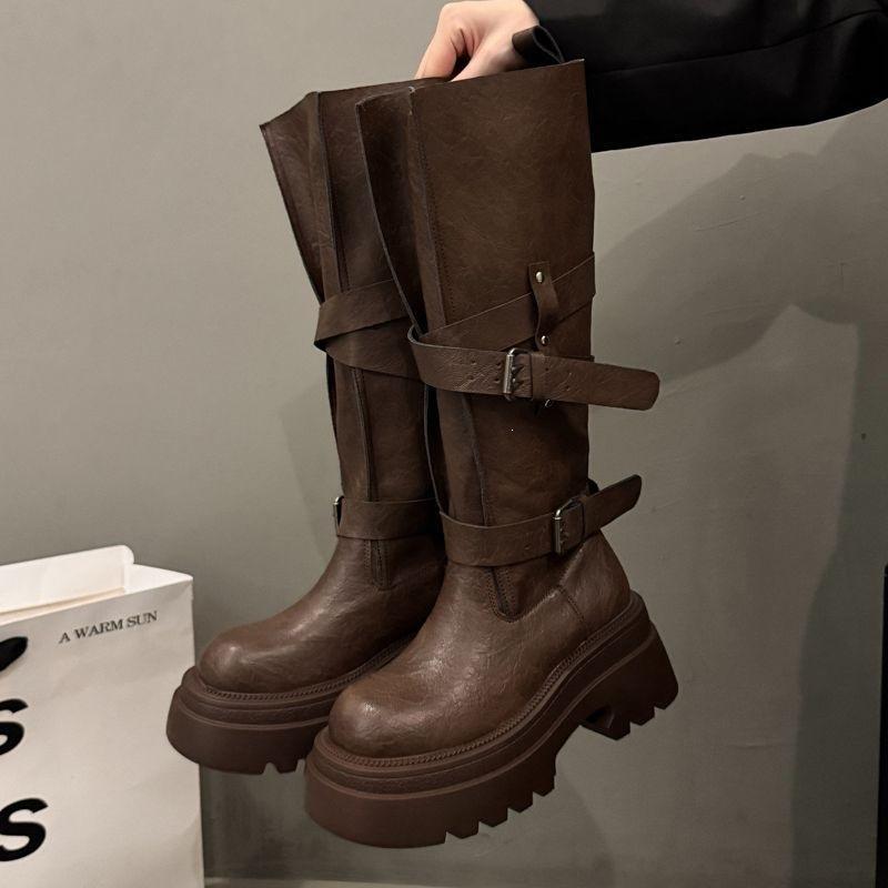 Comfortable and versatile thick-soled boots, belt buckle design sense, fashion sense, dopamine boots, thick legs, fat mm winter and autumn