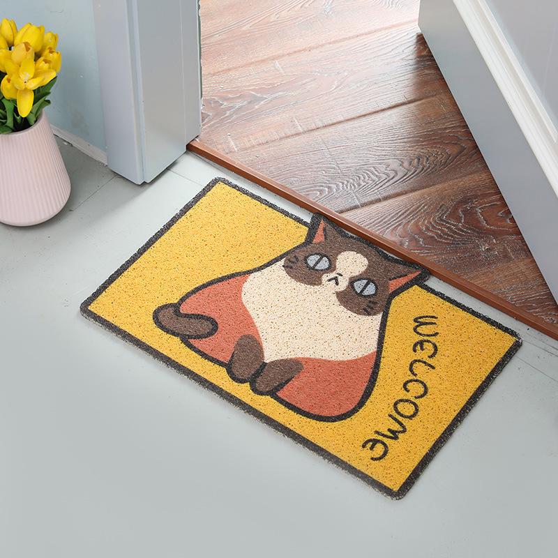 Cartoon Loop Pile Dust-Resistant Entrance Mat: Wear-Resistant, Easy-Clean Door Scraper for Household Use