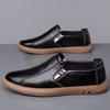 Fashionable Brand high quality Round headed slip on leather shoes Flat Bottomed Men Handmade comfortable Travel Driving loafers