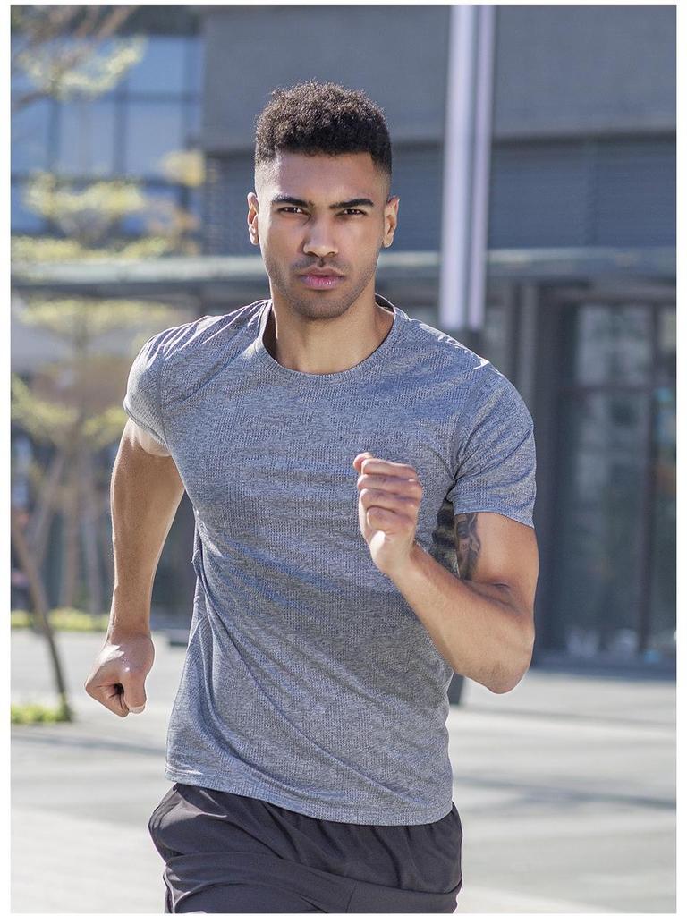 Men's Quick-Dry Loose Fit Outdoor Sports T-Shirt - Breathable Summer Short-Sleeve for Running and Basketball