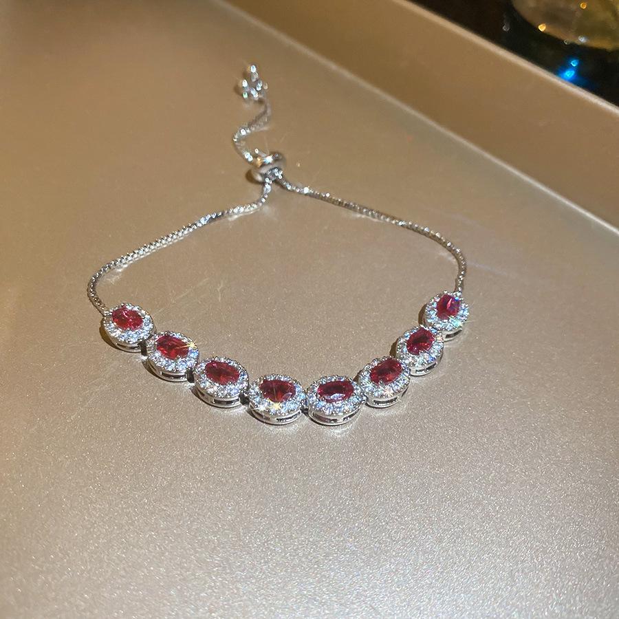 Elegant French Retro Geometric Zircon Oval Bracelet - Luxurious Fashion Jewelry