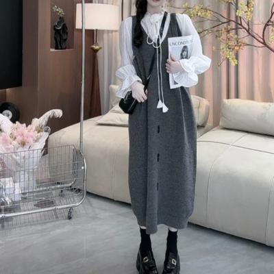 Women's Autumn and Winter Sweet Knitted V-neck Back Dress