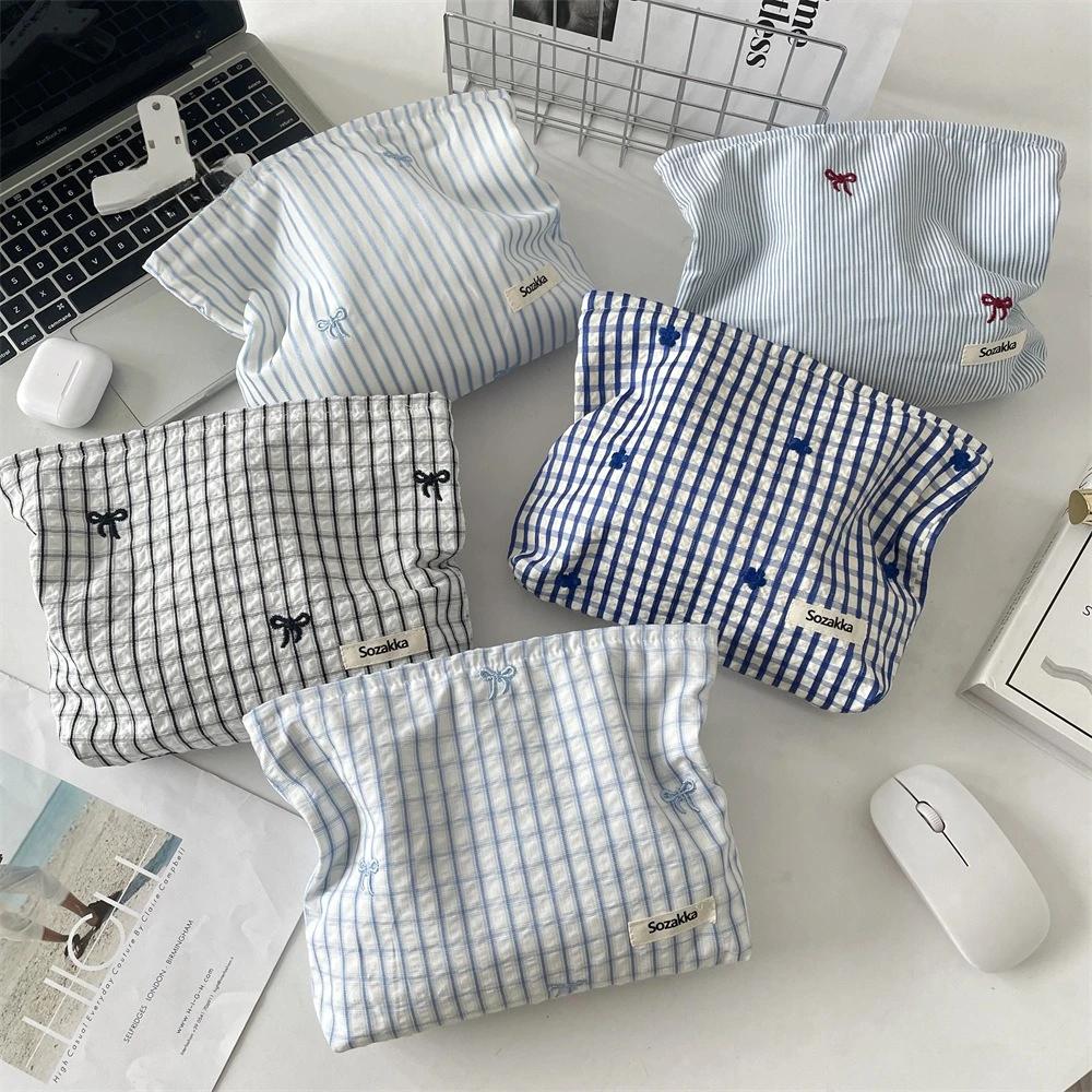 Simple Women Fashion Portable Makeup Storage Pouch Handbag Travel Organizer Cosmetic Bag Ladies Elegant Zipper Bag For Gift