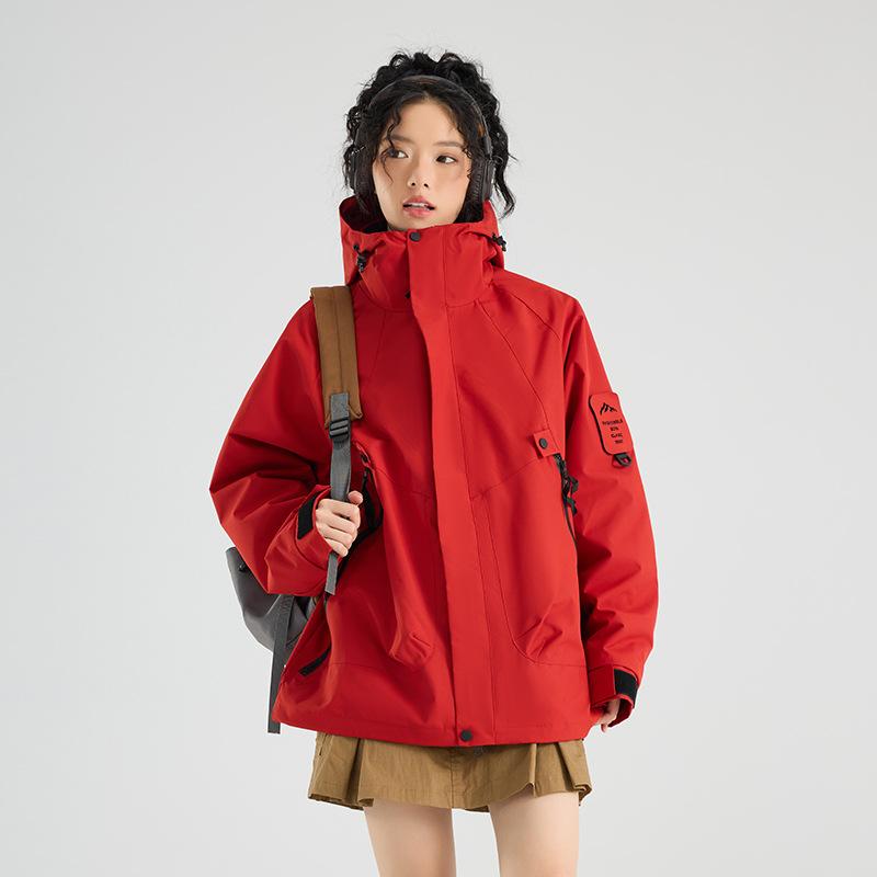 Dragon Fruit Jacket Outdoor Three-in-one Women's Small Windproof Waterproof Travel Jacket Mountaineering Suit