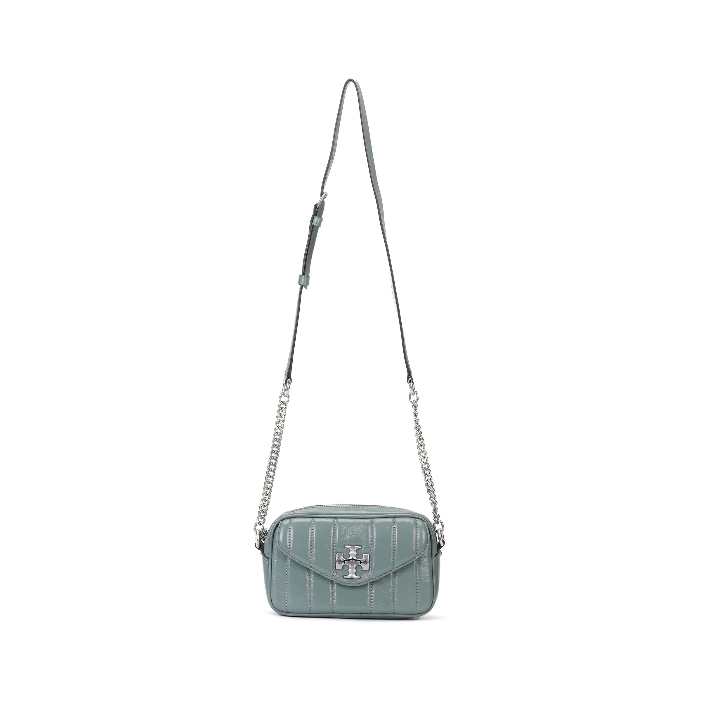 

Tory Burch Kira Adjustable Chain Shoulder Strap Metal Double T Logo Leather Camera Bag Women shoulder bag Light-Polar-Blue 135751-400 Basic Set (Bag+Dust Bag)