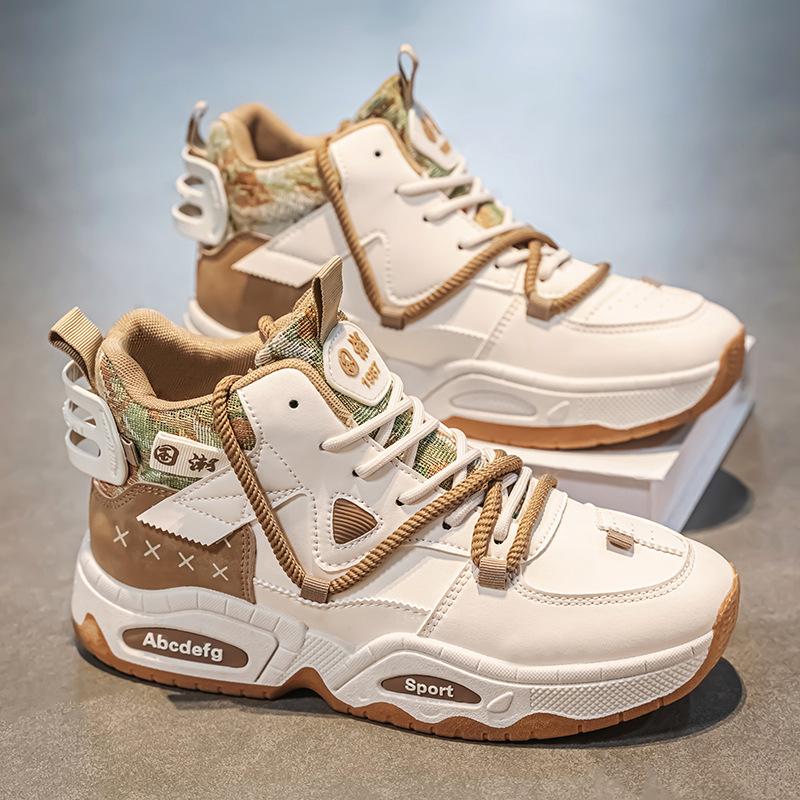 

2025 autumn and winter new men s shoes medium top men s casual shoes Korean version fashion trendy shoes Guochao sports shoes men s leather shoes 39