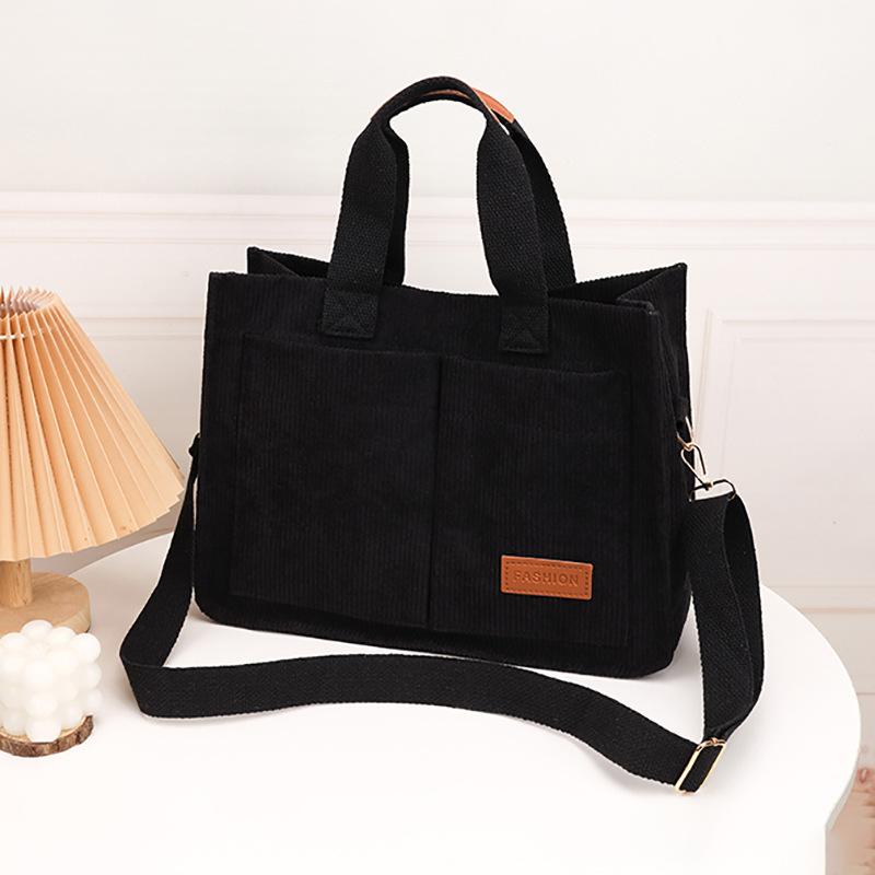 Portable tote bag, velvet commuter shoulder bag, large capacity trend wide shoulder strap, messenger bag, trend commuter. чёрный