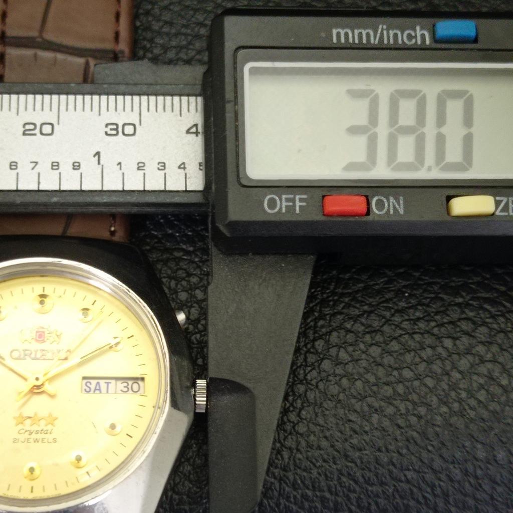 AUTOMATIC 46941 VINTAGE ORIENT CRYSTAL JAPAN MENS ORIGINAL DIAL WATCH A701891-5 R207-a701891