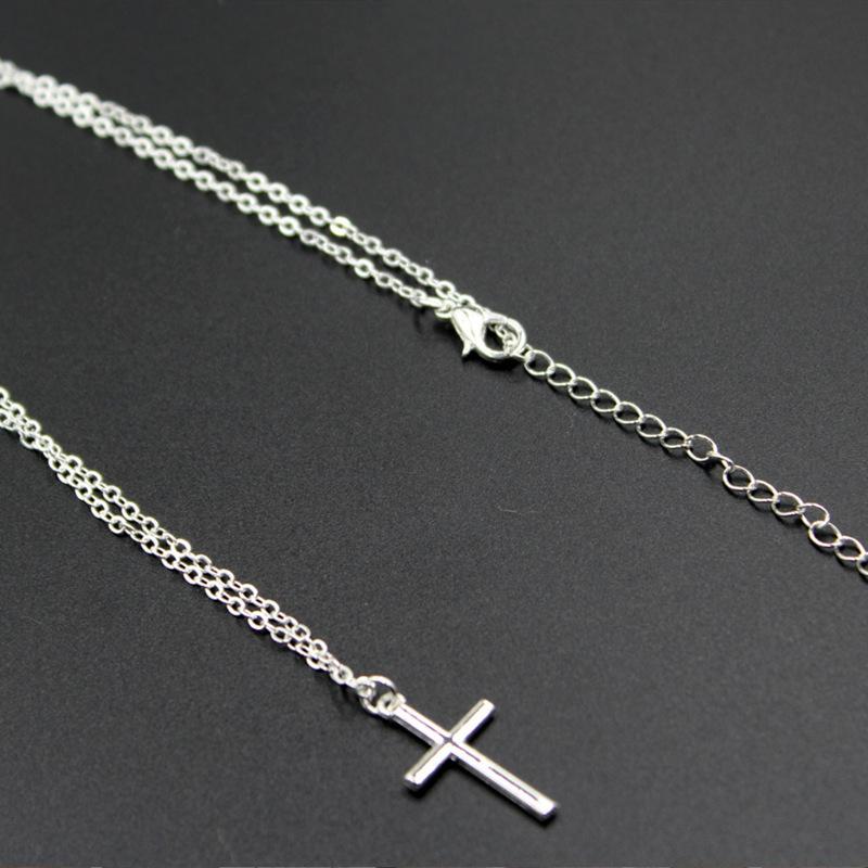 Stylish femininity collarbone chain accessories, simple alloy cross pendant necklace