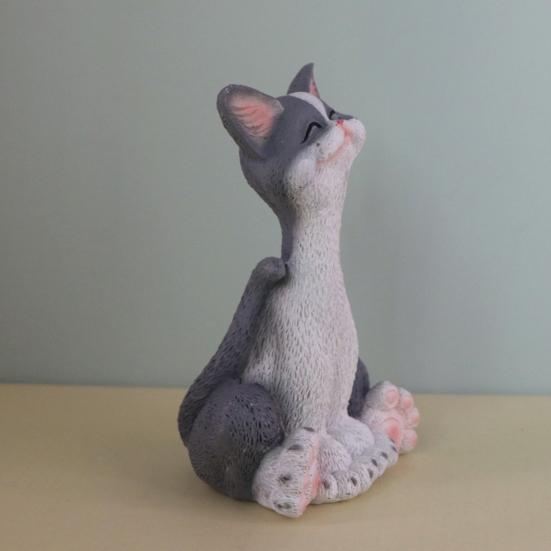 Fortune Cat Ornament Resin Material Fine Craftsmanship Cat Sculpture Wealth Symbol Decor Home Party Decoration