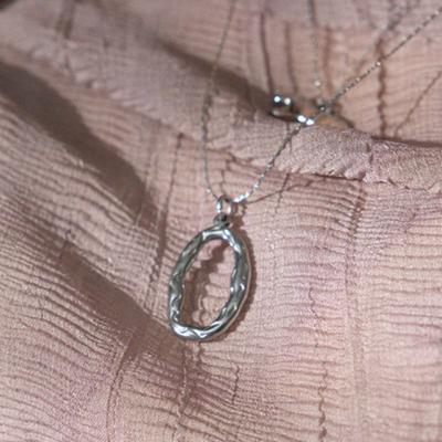 Boho Libertude Melted Loop Necklace