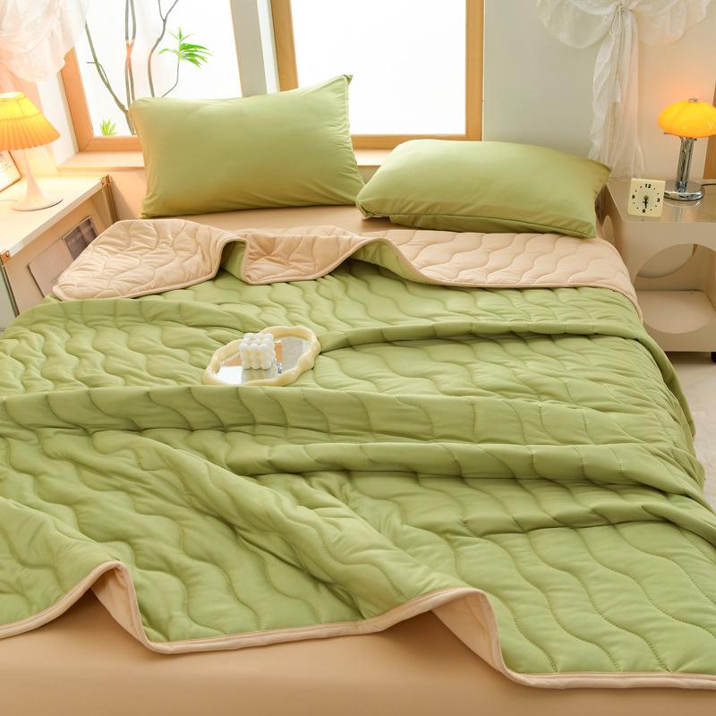 Spring Summer Thin Quilt 150X200Cm/180X200Cm Soft Lightweight Blanket Student Dormitory Cool Air Conditioning Quilt Washable