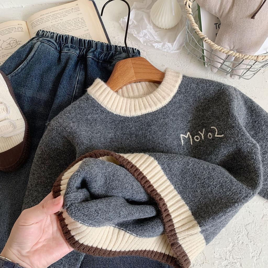 Dětský svetr 2024 zimní korejský celozápasový pletený svetr Dětské oblečení Nová chlapecká bunda vnitřní