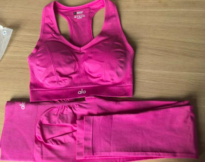 Cross-Border Shockproof Yoga Sports Vest & High-Waist Butt-Lifting Fitness Set Small