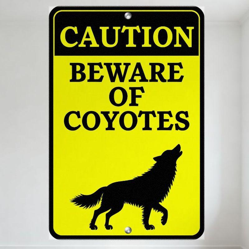 

Caution Beware of Coyotes Metal Tin Sign, Rectangular Black Border High-Visibility Warning Sign with Coyote Silhouette, for Home 20x30cm（7.8x11.8inch）
