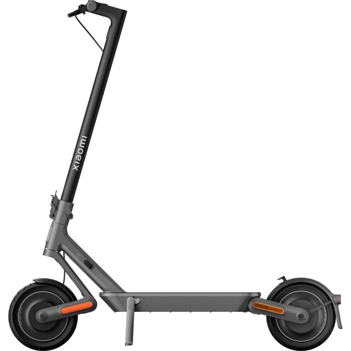 Elektrická koloběžka Xiaomi Electric Scooter 4 Ultra FR Černá