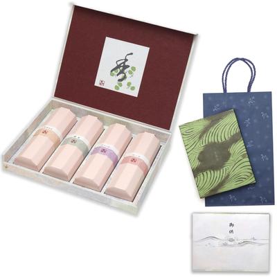Sympathie Räuchergeschenk [Hana Kaori, 4 Sorten, Sandelholz, mit Innenverpackung und Tragetasche] Hergestellt in Japan, Raucharm, Räucherwerk zum Verschenken für Buddhisten