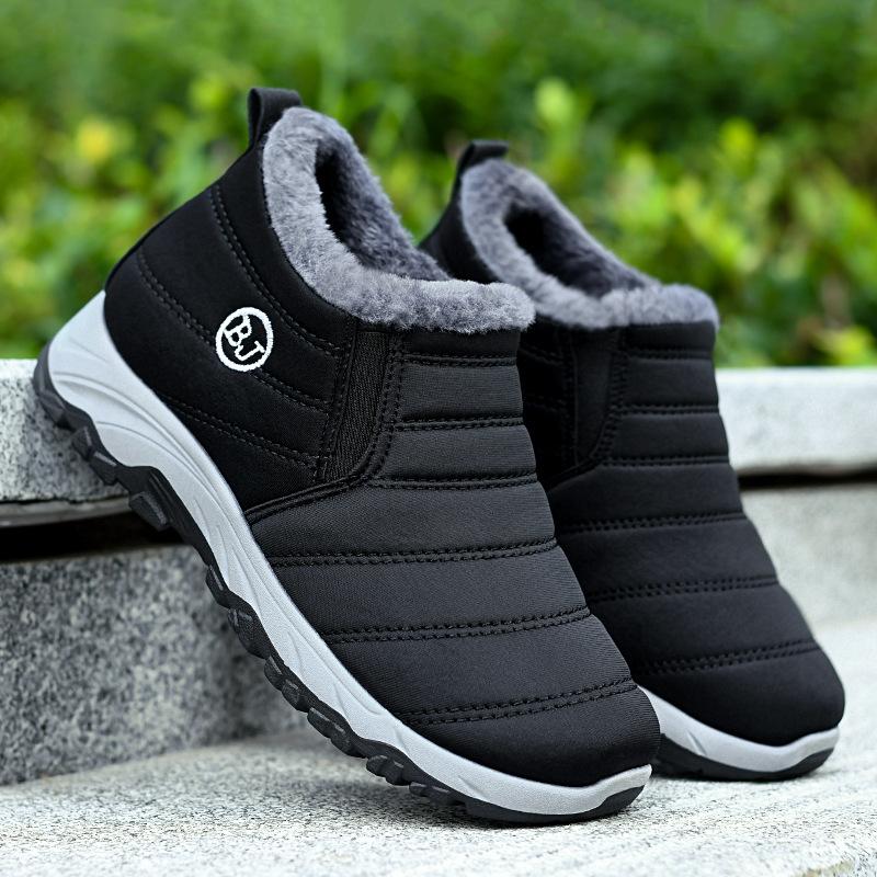 Cotton shoes men's new old Beijing cotton boots large size short boots one pedal piled thickened warm snow boots