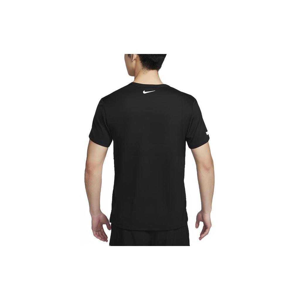 Nike Striped Logo Print Crew Neck T-Shirt Men Tops Black FN3052-010