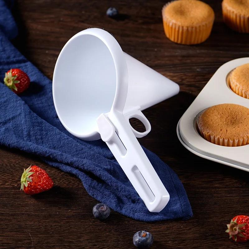 Adjustable Hand-hold Funnel Chocolate Candy Confectionery Mold Pastry Cream Biscuit Cupcake Pancake Maker Kitchen Baking Supply