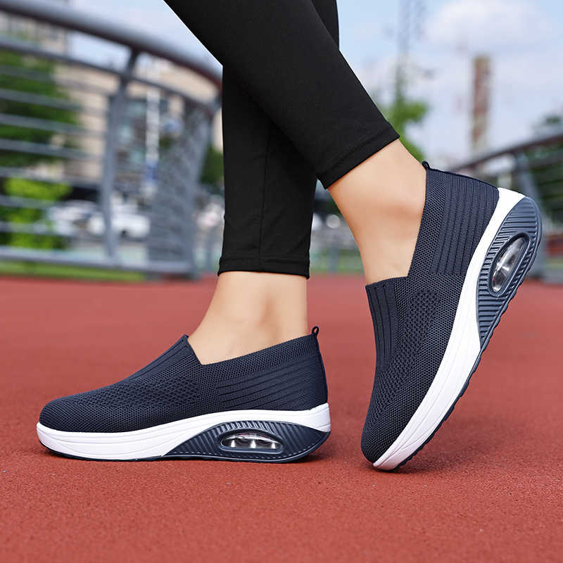 Fashion Low Heel Mocacinnes Shoes Wide Therapeutic Orange Woman Sneakers Luxury Women Boots Sports Style Kit Outside Scarp Tenise