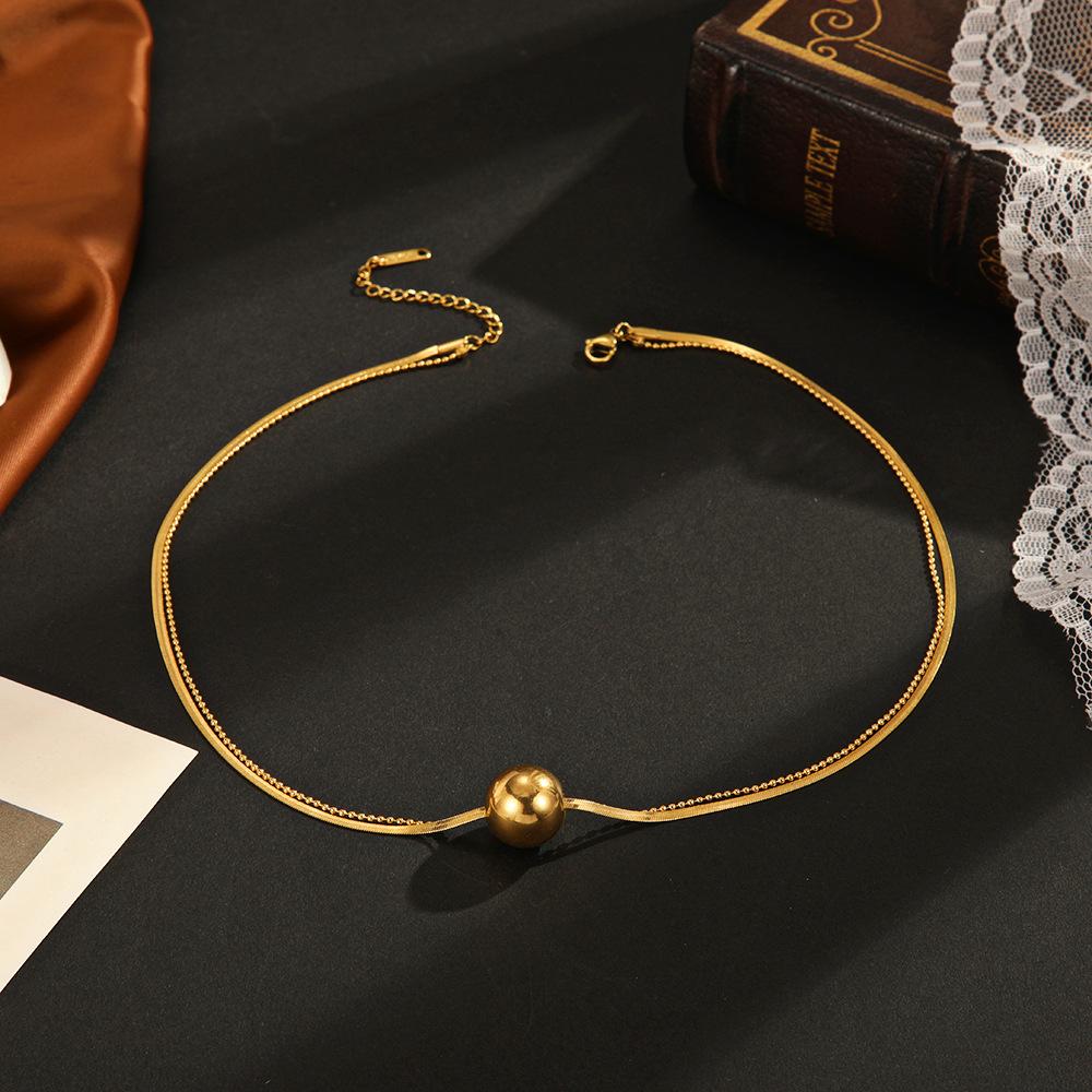 Europe and the United States popular titanium steel electroplating gold round item decoration wholesale design sense snake bone chain
