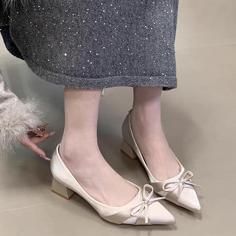 Spring temperament satin pointed single shoes women's versatile new sweet bow light mouth shoes