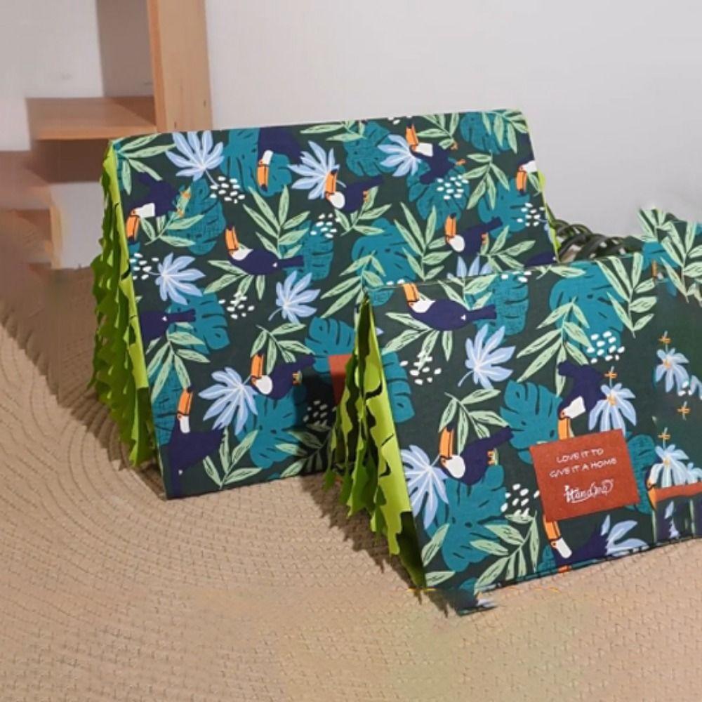 Breathable Guinea Pig Nest Parrot Pattern Hamster Triangle Tunnel  for Guinea Pig Golden Bear