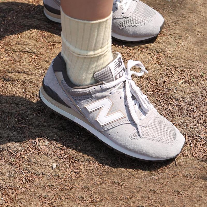 New Balance Nb 996 Comfortable Sports Fabric Leather Low Top Marathon Running Shoes Unisex sneaker Gray CM996KW2