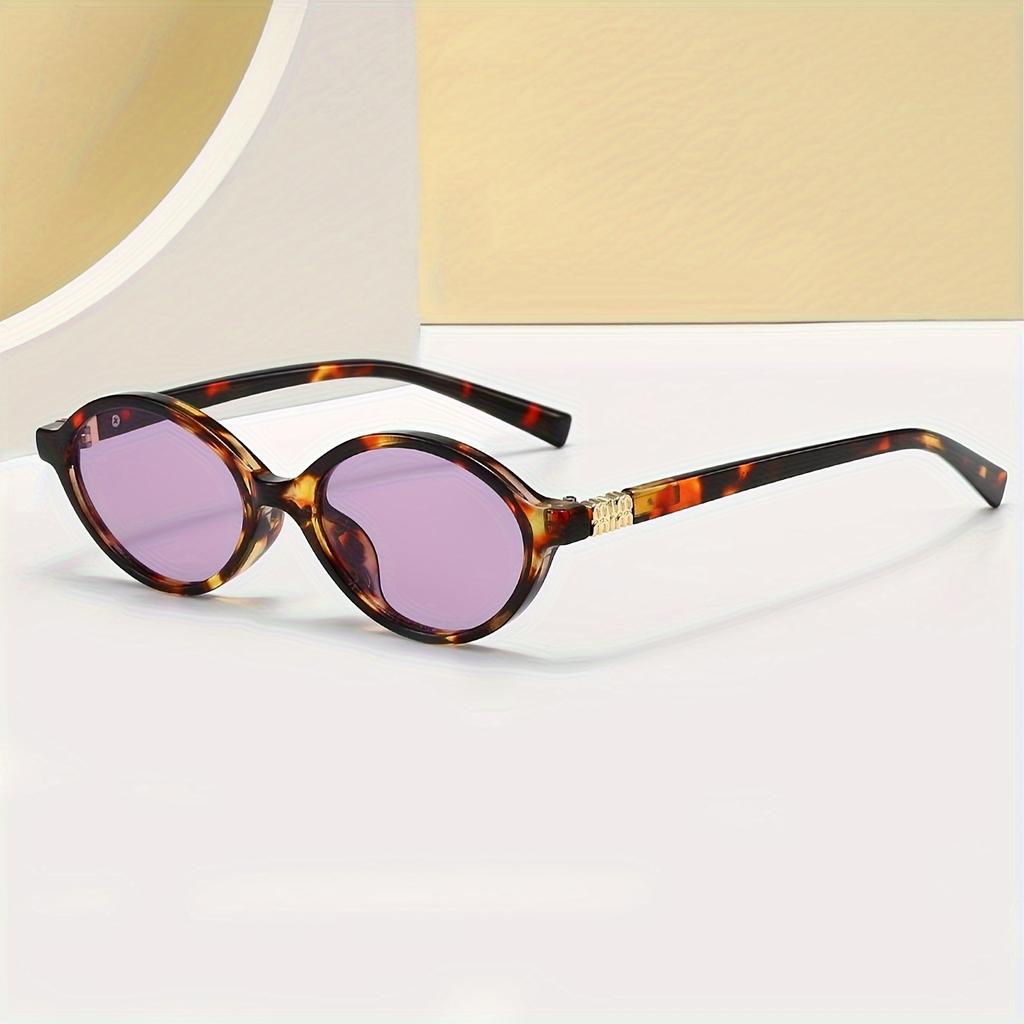 Vintage Narrow Frame Artistic Retro Fashion Glasses Unisex Oval Shape Decorative Stylish Eyewear Accessory