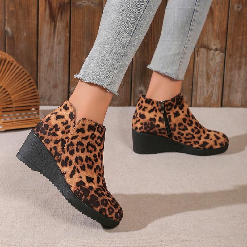 Hot Sale Women's Shoes Side Zipper Women's Boots Fashion Leopard Print Modern Boots Women New Round Toe Wedge Ankle Boots