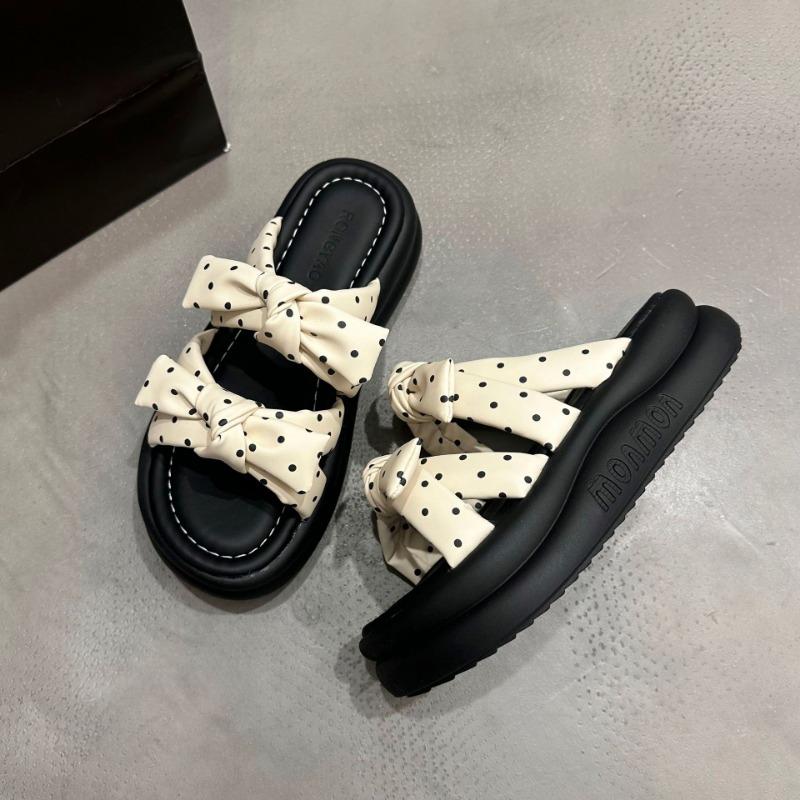 Thick-soled High-end Slippers Women's Summer Wear New Models with Skirts, Sandals, Fashion Sandals