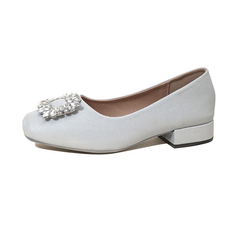 

Французский темперамент, туфли с квадратным носком и массивным низким каблуком со стразами, осенний стиль, доступны большие размеры 36 чёрный