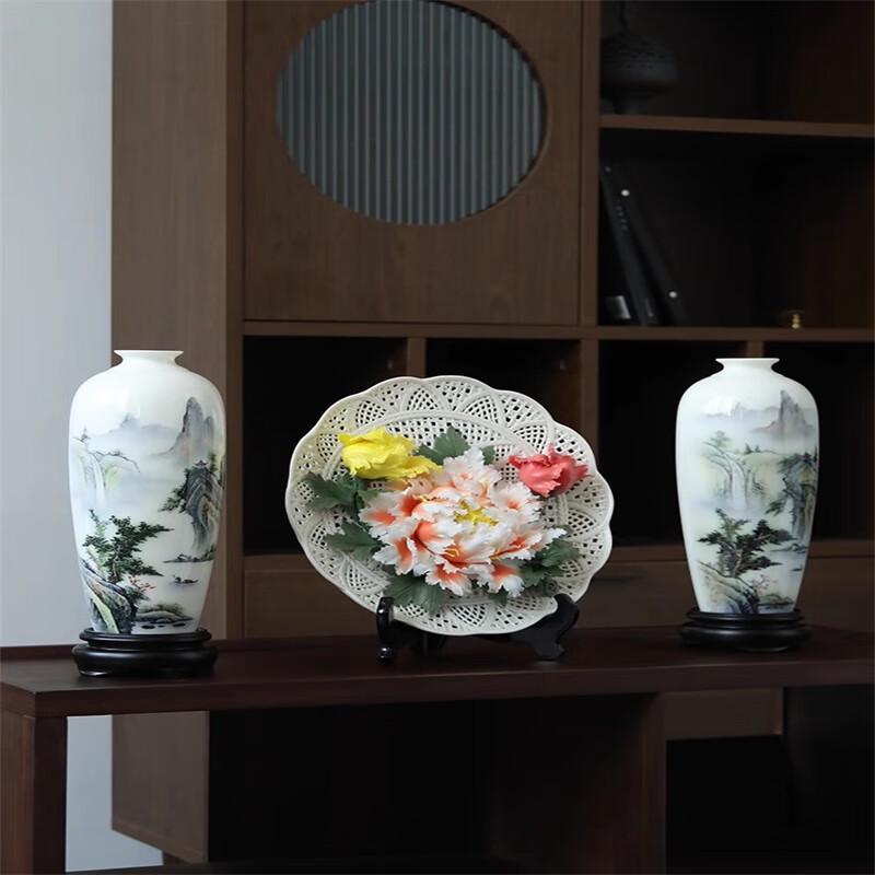 New Chinese Style Hand-painted Ceramic Vase Decor