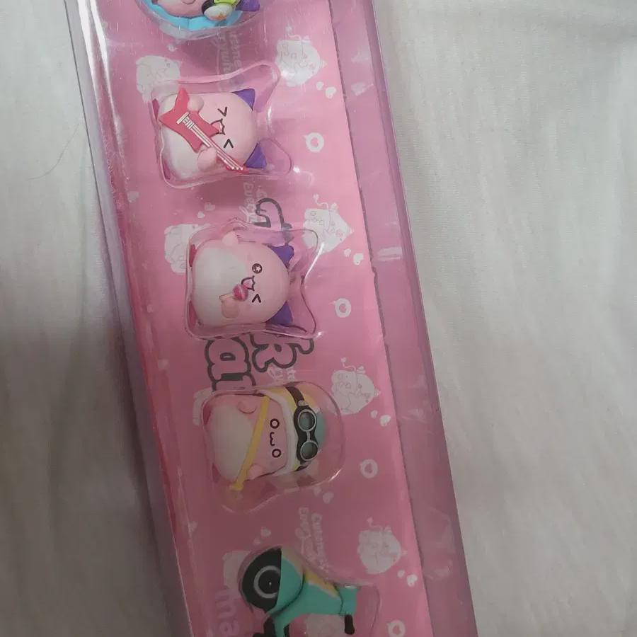 

Фигурка «Розовая фасоль» от Maple Story