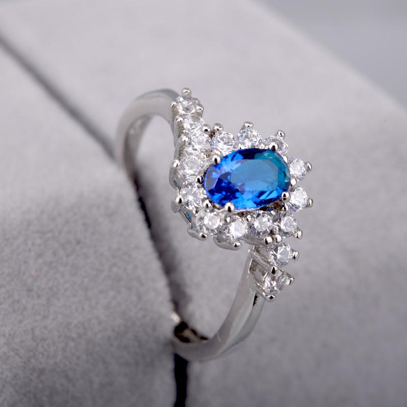 

Красочное кольцо с открытой шинкой с имитацией сапфира для женщин Adjustable Open темно-синий