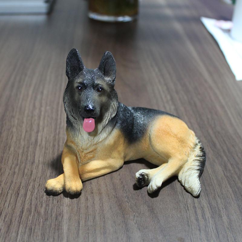 German Shepherd Resin Animal Figurine For Car Interior Decoration And Gift Giving