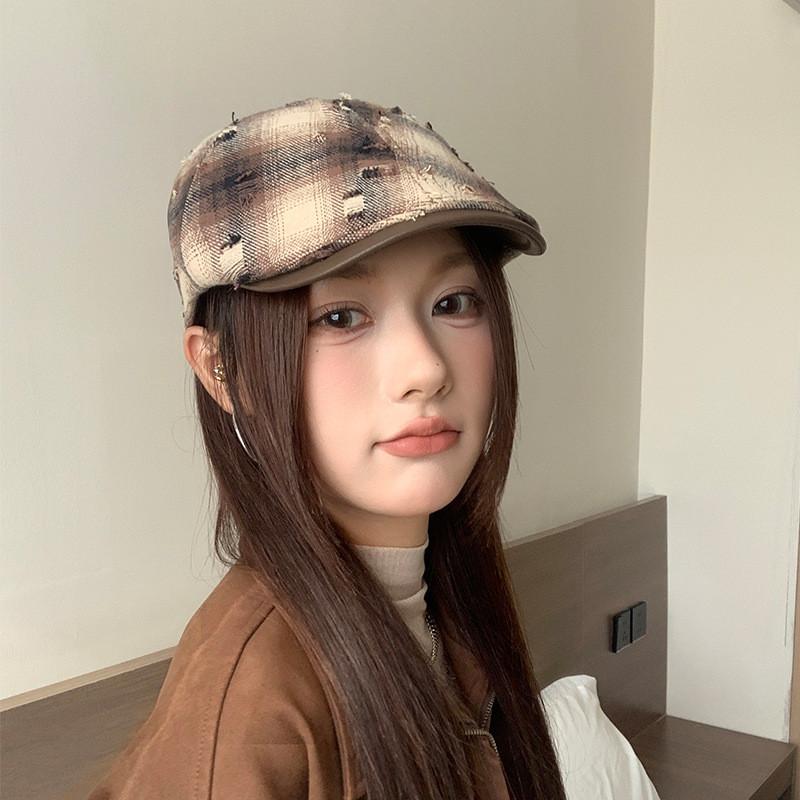 

Vintage Plaid Beret Hat For Women With Warmth For Autumn Winter коричневий