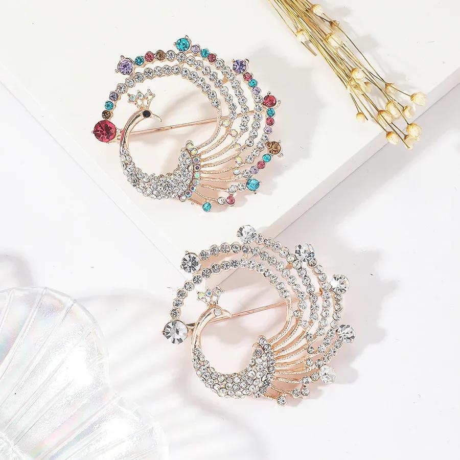 Colorful Crystal Rhinestones Peacock Brooch Pins for Women Men Bird Animal Party Brooch Pins Gift