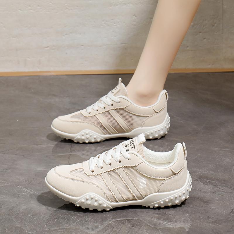 2026 New Women's Comfortable Golf Shoes Single Mesh Breathable Fitness Golf Shoes Outdoor Classic Lightweight Running Shoes