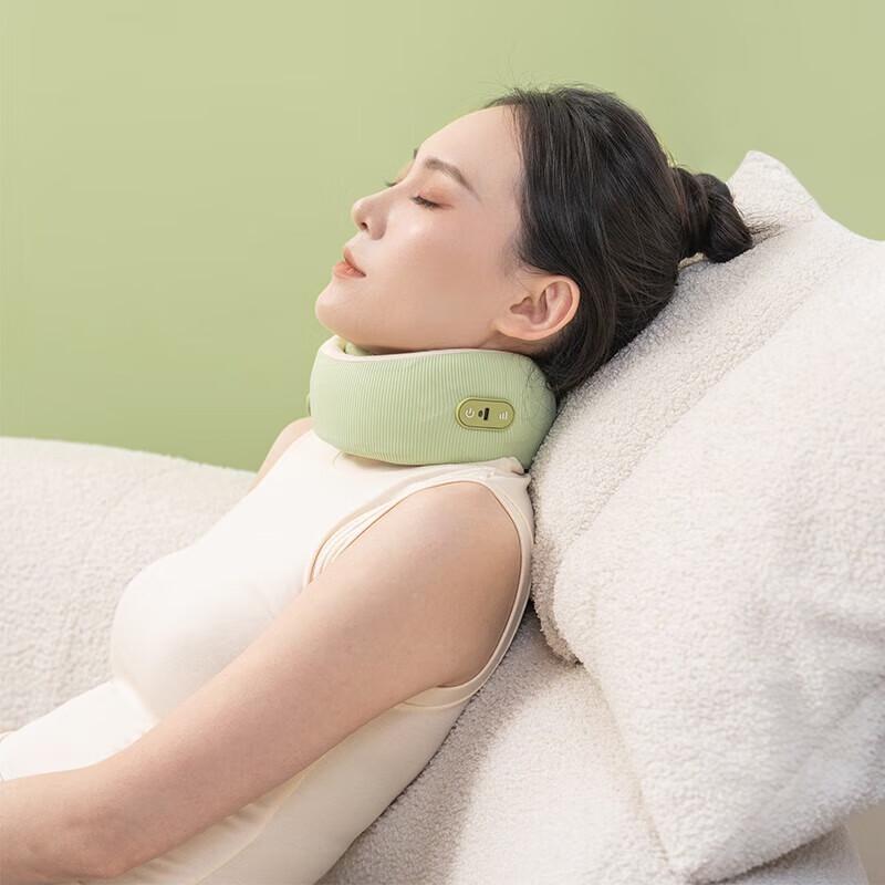 SoiKoi Smart Neck Massager Pillow CN plug (adapter included)