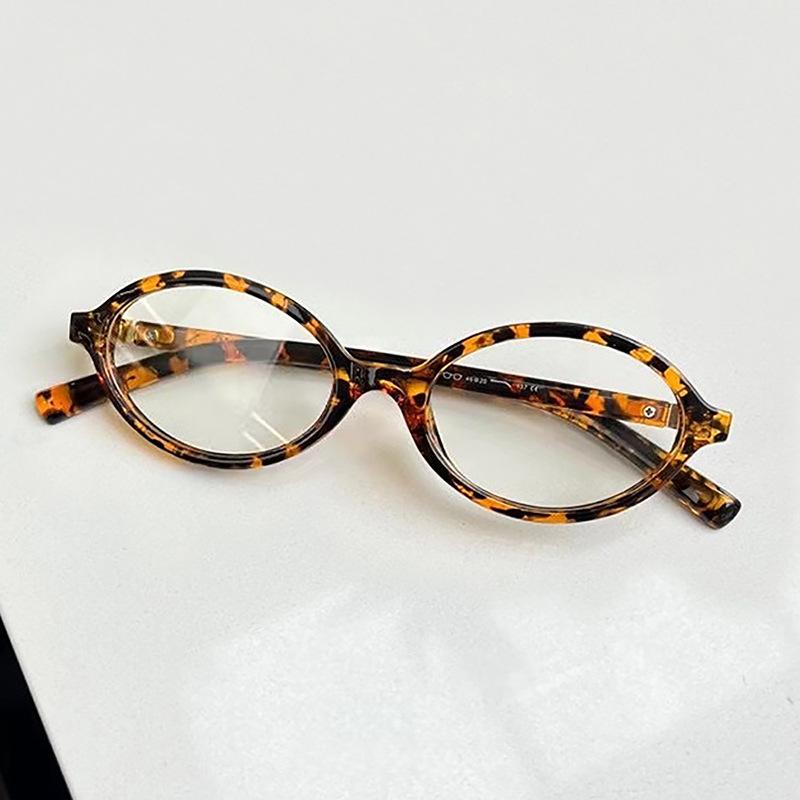 

Trendy leopard print oval frame anti-blue light flat glasses, can be fitted with prescription lenses, slimming effect, women s eyeglass frame 【No lenses】Empty glas