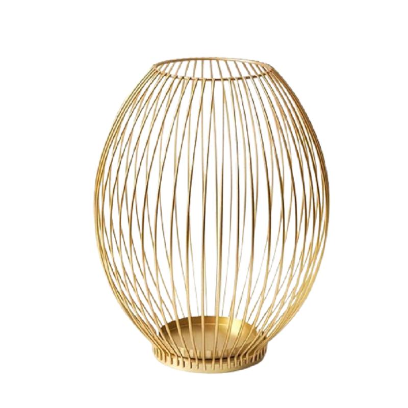 

Подсвечник из полого железа Подсвечник Фонарь Геометрия центральная столешница Золотой журнальный столик Подсвечник в форме птичьей клетки