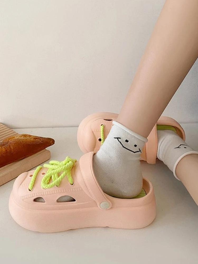 Fashion Anime Outside Round Toe Thick Shoes Cartoon Cute Height Women's Slippers and Ladies Sandals on Beach Mules Slides Pvc Unique Vip