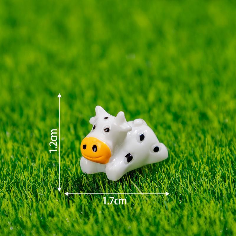 6Pcs Mini Resin Cow Figurine Set Lovely Mini Farm Animal Statue for Fairy Garden DIY Craft Home Desktop Decoration Gift