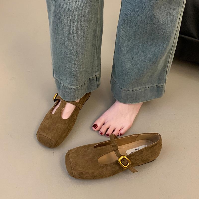 Korean Version of Retro Flat Bottom Square Head Single Shoes Women's 2025 Autumn New Flat Bottom Soft Bottom Soft Surface Shallow Mouth Mary Jane Wo