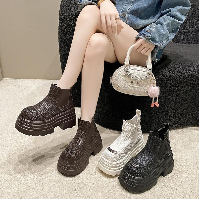 2025 autumn new women's shoes women's boots foreign trade niche light luxury leather shoes high tube simple fashion leather boots