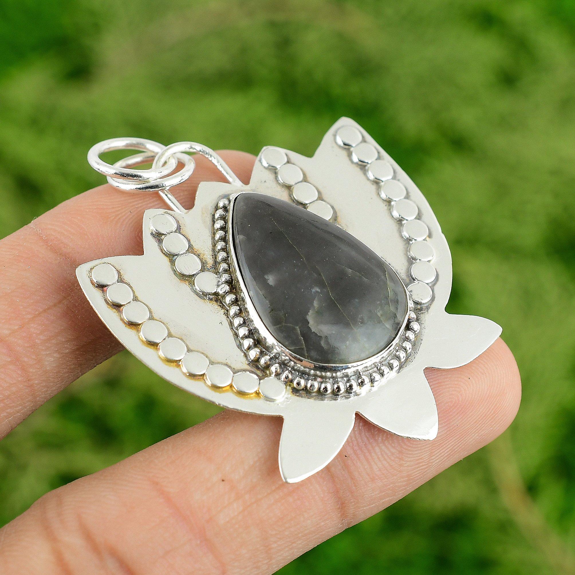 

925 Sterling Silver Pear Gray Jasper Gemstone Bezel Boho Lotus Daughter Pendant